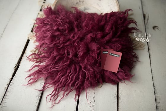 Image of Juicy Raspberry hand felted fur