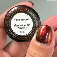 Image 2 of Amour Noir