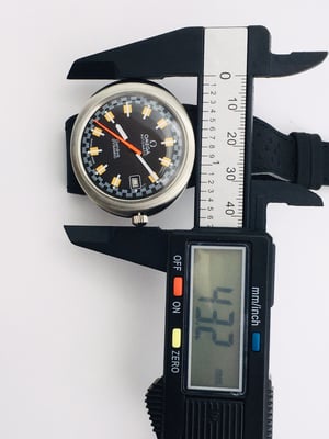 Image of Rare Omega Geneve Dynamic Sports black racer Automatic Vintage Mens Watch 41mm,Mint,