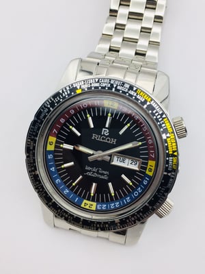 Image of Rare Ricoh World Timer GMT 61215A Sports Automatic Mens Watch,BLACK Dial.Mint Condition.Japan