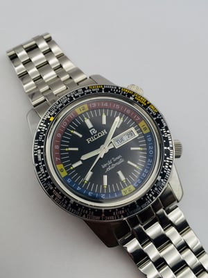 Image of Rare Ricoh World Timer GMT 61215A Sports Automatic Mens Watch,BLACK Dial.Mint Condition.Japan