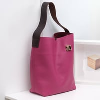 Image 2 of Tube Tote in pebbled warm fuschia