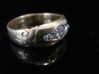 Image 2 of EDWARDIAN 18CT ORNATE YELLOW GOLD BAND OLD CUT DIAMOND GYPSY BAND SIZE L