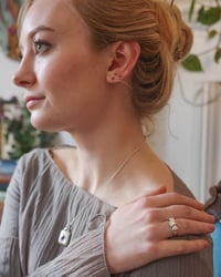 Image 3 of Anam