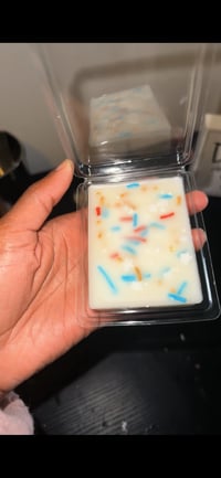 Image 3 of Scented Wax Melts 