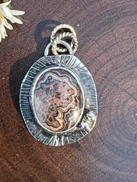 Image 4 of Flowering Tube Onyx Pendant