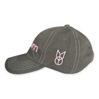 Image 3 of EXTENDO 'B' HAT (PINK+GREEN)