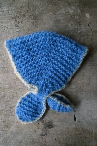 Image 2 of Keyhole Scarf