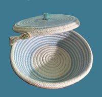 Image 3 of Handmade small rope bowl with lid