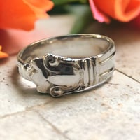 Image 3 of Manchester Sterling Copenhagen Pattern Spoon Ring