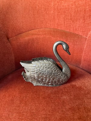 Image of Porte courrier en forme de cygne 