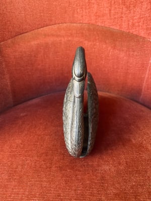 Image of Porte courrier en forme de cygne 