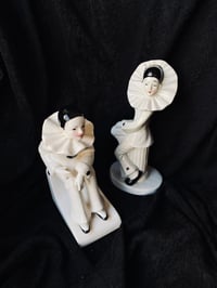 Image 1 of Figurines Pierrot en céramique