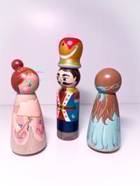 Image 4 of Nutcracker Set