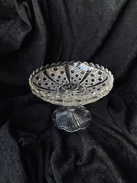 Image 1 of Coupe ancienne en verre 