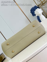 Image 5 of Low Key Cabas Bag