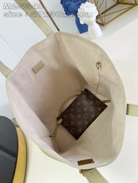 Image 4 of Low Key Cabas Bag