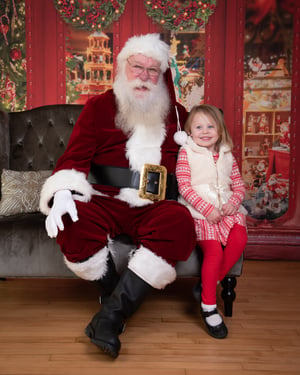 Image of Photos, Hot Cocoa and Cookies with Santa!