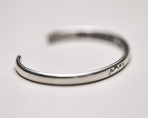 Image of *SALE - WAS £185* Men's silver 'Wilderness' bangle (medium weight)