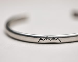 Image of *SALE - WAS £185* Men's silver 'Wilderness' bangle (medium weight)