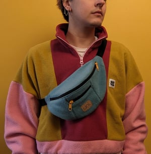 Banane Perry l'ornithorynque / Perry The Platypus Fanny Pack