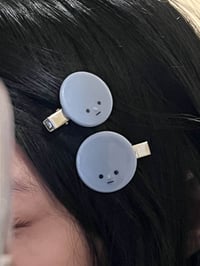 Image 3 of SMISKI HAIRCLIPS