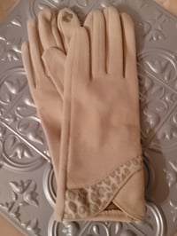 Image 3 of Faux Fur Gloves