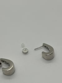 Image 3 of Silvia Earring