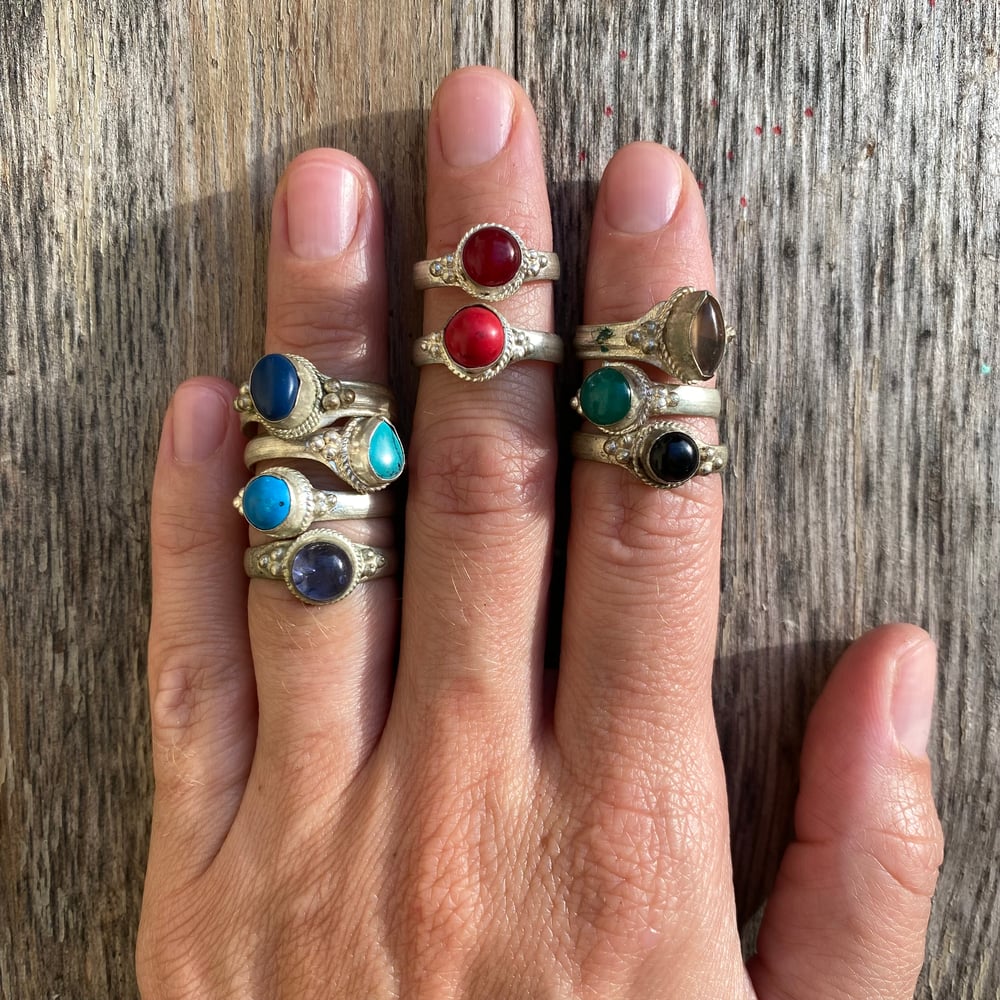 Image of Anelli tradizionali nepalesi | Traditional nepalese rings