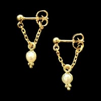 CHAÎNE Earring - U Chain + Pearl Pendant