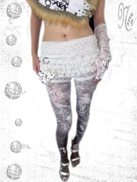 Image 2 of Printed pantyhose