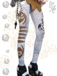 Image 5 of Printed pantyhose