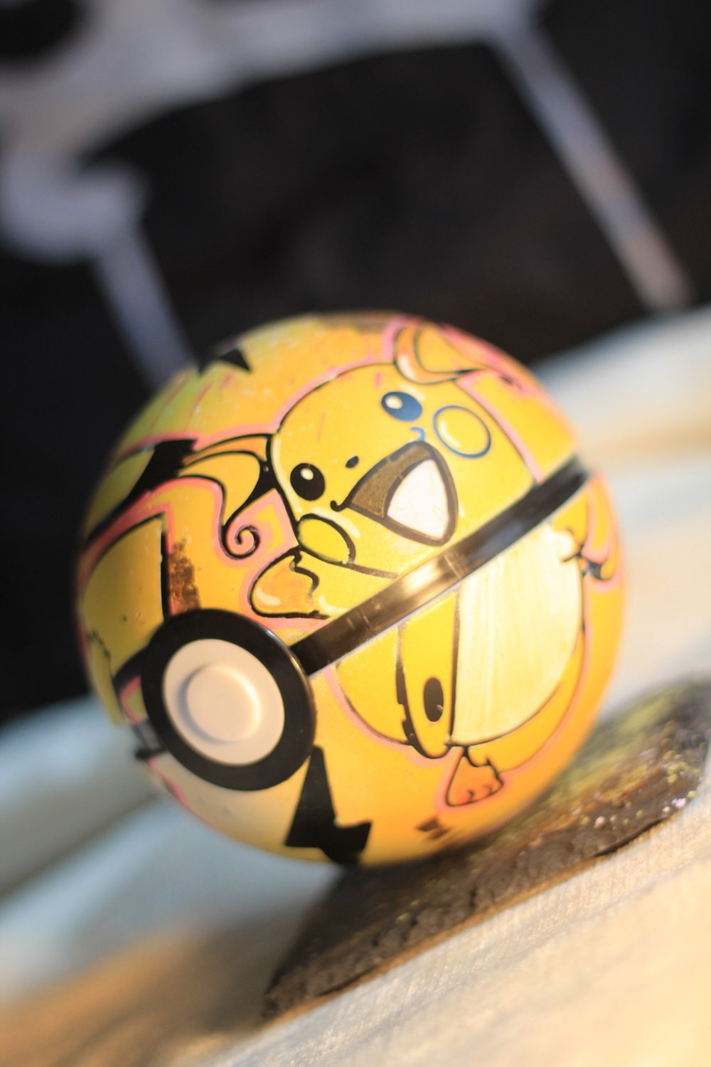 CUSTOMBALL pika&raichu