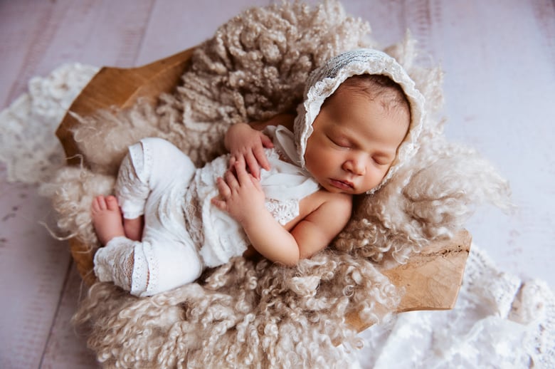 Image of Newborn Session Fee $200