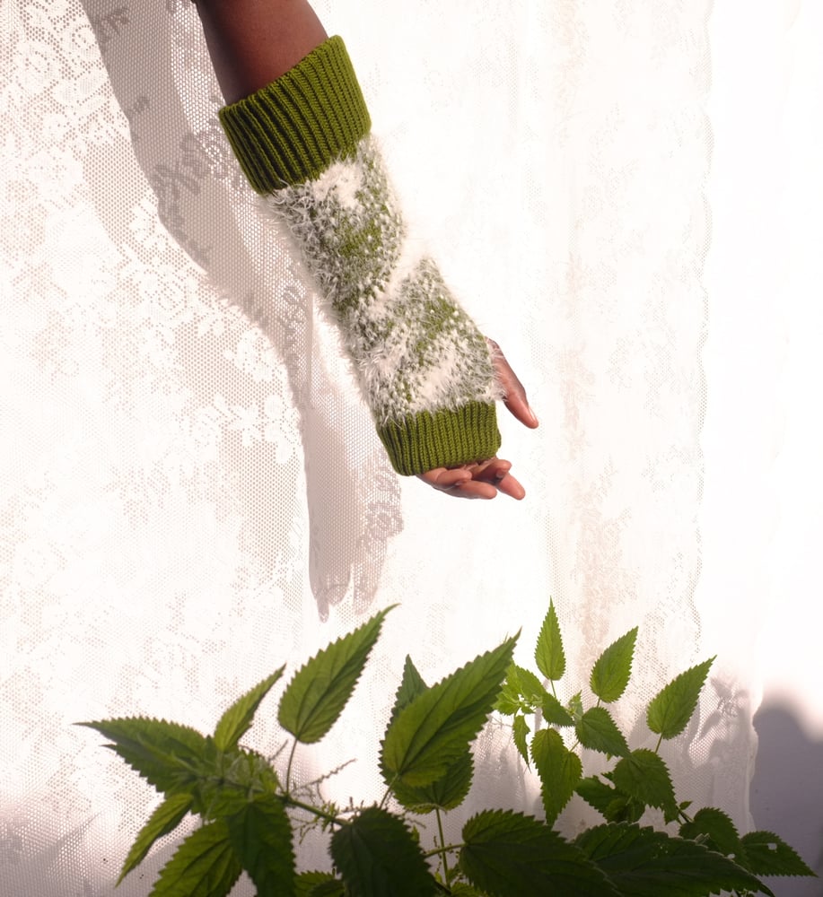 Image of Fozzy fingerless gloves
