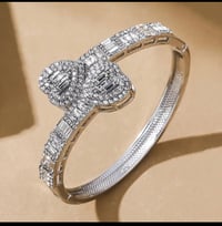 Silver Rhinestone Heart Bangle