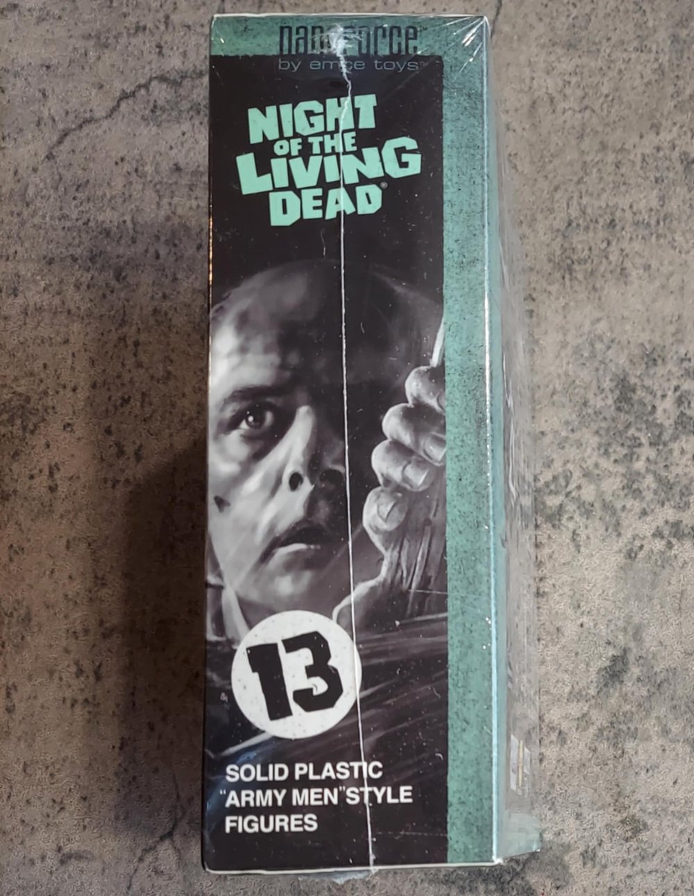 Night of the Living Dead - 13 Piece Figure Set