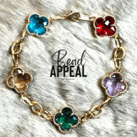 Image 4 of Clovers & Links