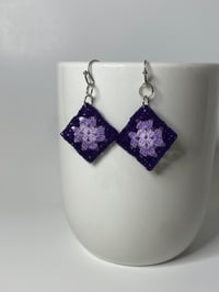 Granny Square Earrings Plum 