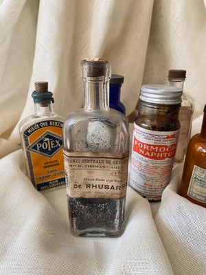 Image of Véritables flacons d'apothicaire anciens, taille moyenne