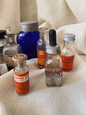 Image of Véritables flacons d'apothicaire, petite taille