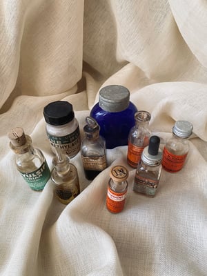 Image of Véritables flacons d'apothicaire, petite taille