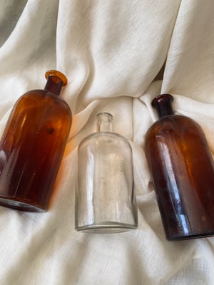 Image of Véritables flacons d'apothicaire, très grande taille, sans étiquette