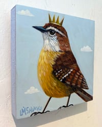 Image 2 of Crown Carolina Wren II