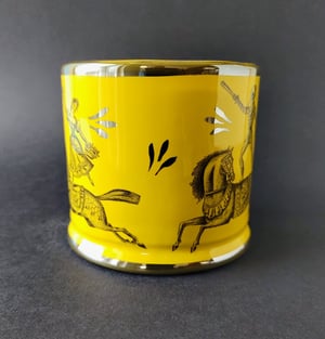 Harlequinade equestrian canary lustre mug