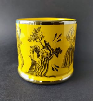 Harlequinade dance canary lustre mug