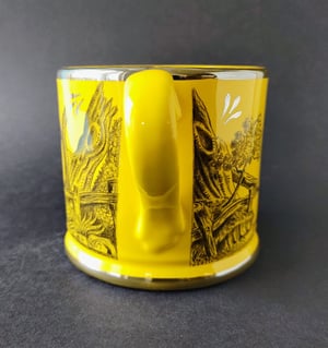 Harlequinade dance canary lustre mug