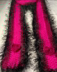 Image 4 of The Heart Seal Scarf