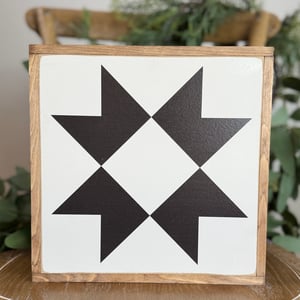 Image of Black 4-Set, Classic Barn Quilts