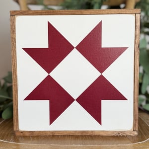 Image of Cranberry 4-Set, Classic Barn Quilts